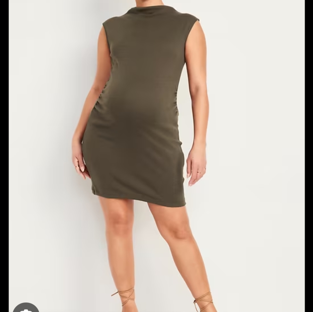 Old Navy Maternity Dress